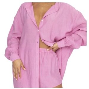 WHITE FOX "Take Me Out" Oversized Button Down Shirt, Crinkle Pink, Size M/L
